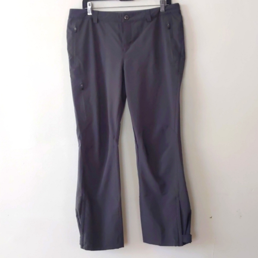 REI grey hiking pants 12P lots of zippers